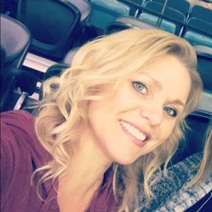 Meet your Posher, Shelly